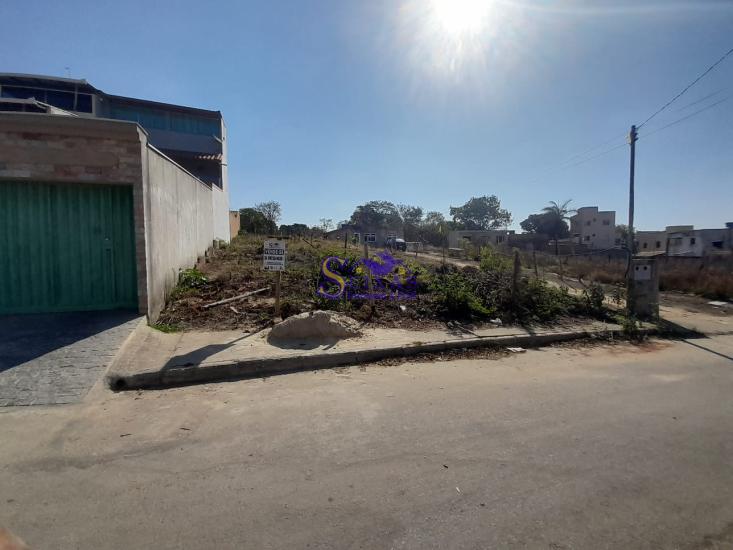 lote-venda-bandeirinhas-betim-1036233