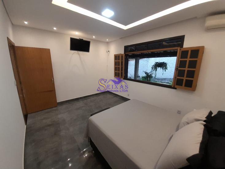 casa-venda-bandeirinhas-betim-1050133